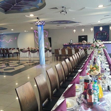 Restauracja Motel Halka Płock Zewnętrze zdjęcie